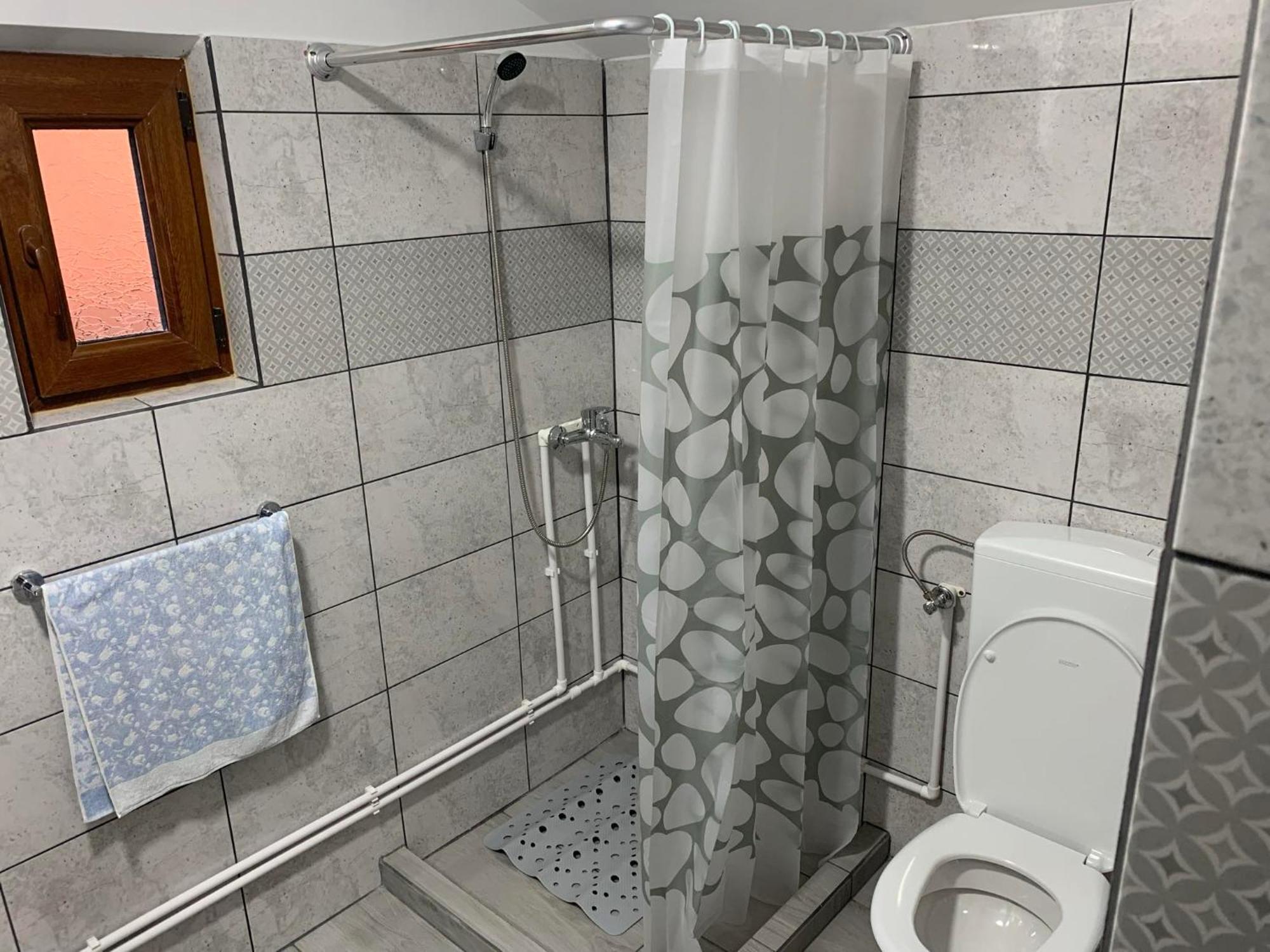 Biro Vendeghaz Otel Sòvàrad Dış mekan fotoğraf