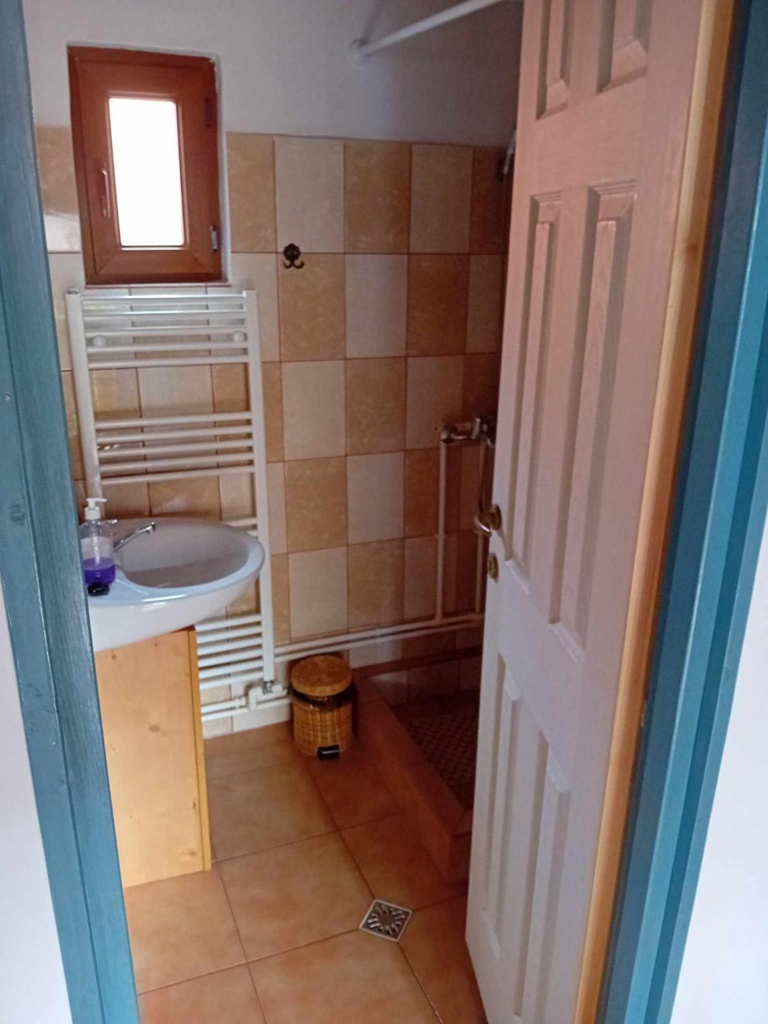 Biro Vendeghaz Otel Sòvàrad Dış mekan fotoğraf